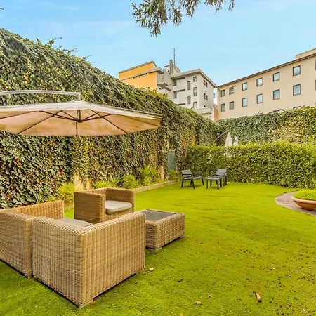 Affittacamere Aurora Garden - & 4*