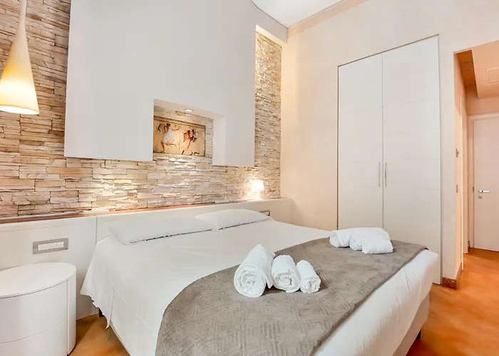 Aurora Garden - & ゲストハウス フィレンツェ