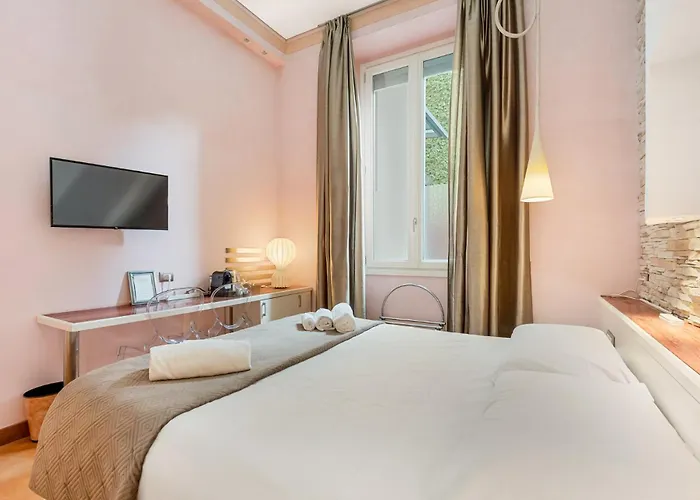 Aurora Garden - & 4*